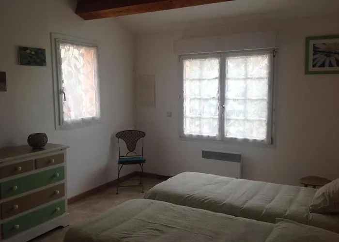 Mas Uranie בית נופש